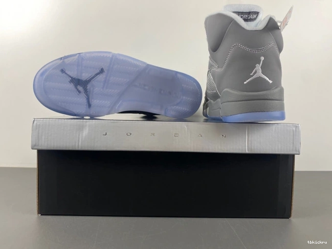 Reps TBkick Jordan Retro 5 Wolf Grey 136027-005 Air 0627